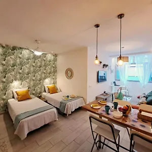 https://estudio-en-las-canteras-paralelo-28.in-canary-islands.com