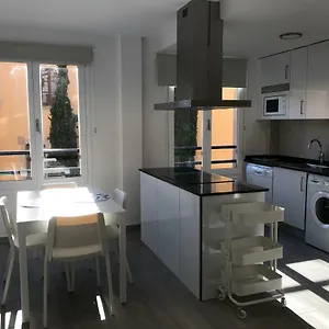 https://apartament-lalba.topcostabravahotels.com